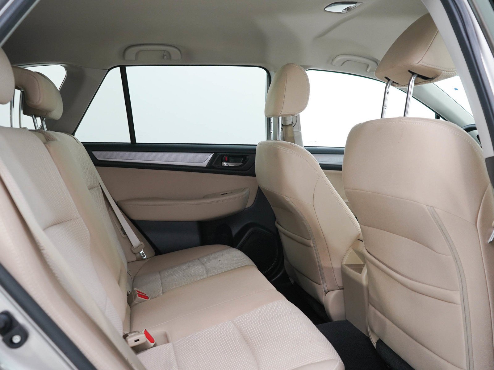 Used 2015 Tungsten Metallic Subaru 2.5i Premium image 14