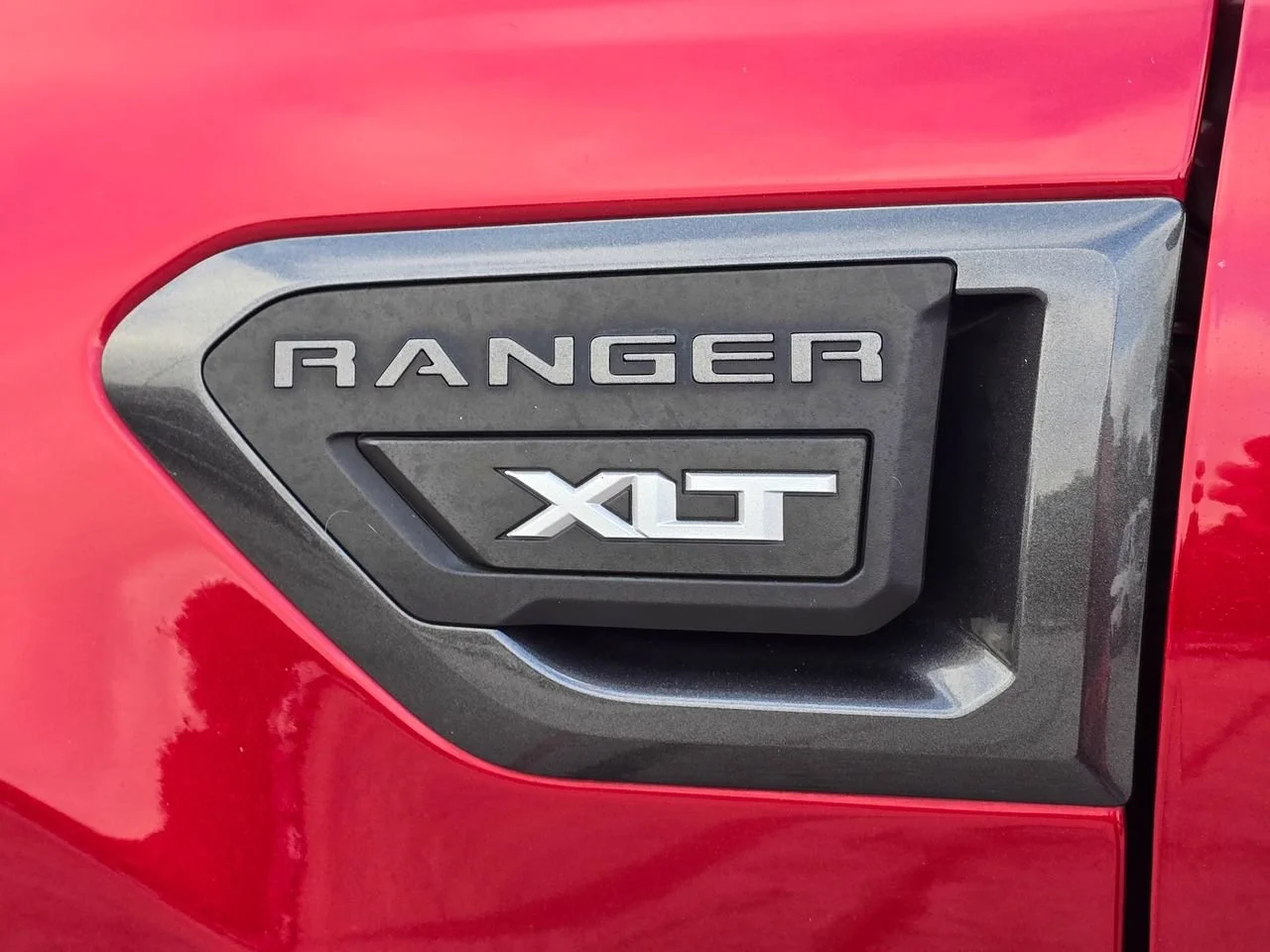 Used 2020 Race Red Ford  image 8