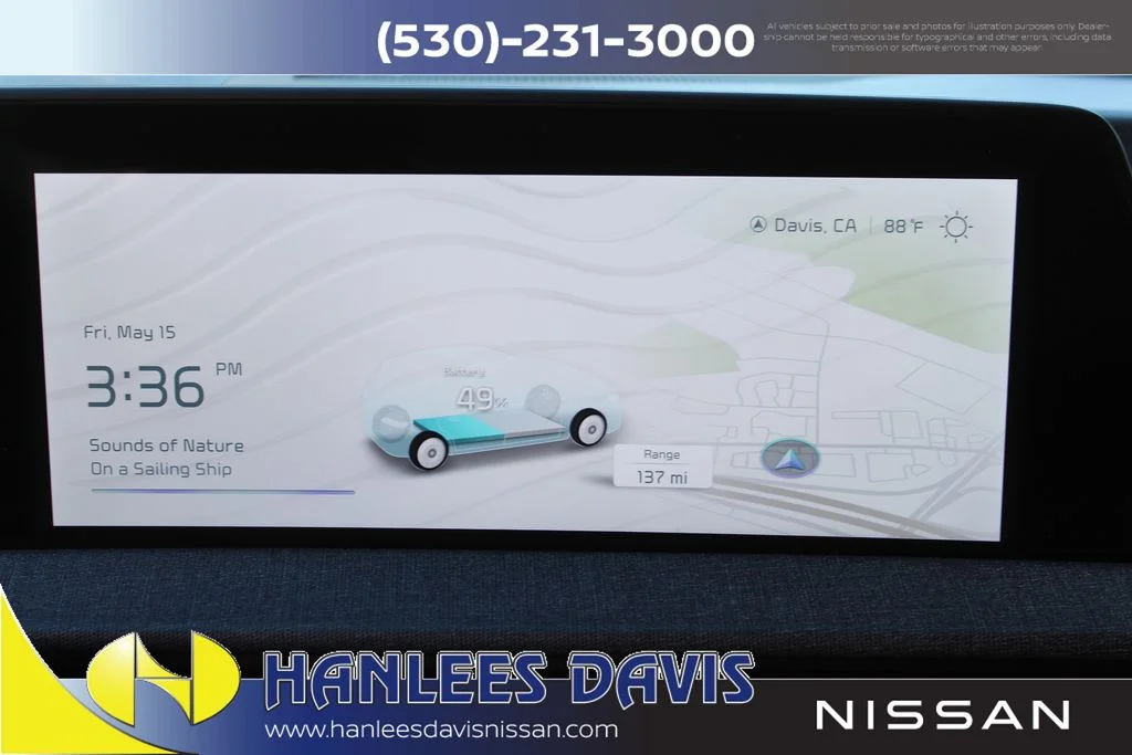 Used 2023 Gray Kia Wind image 27