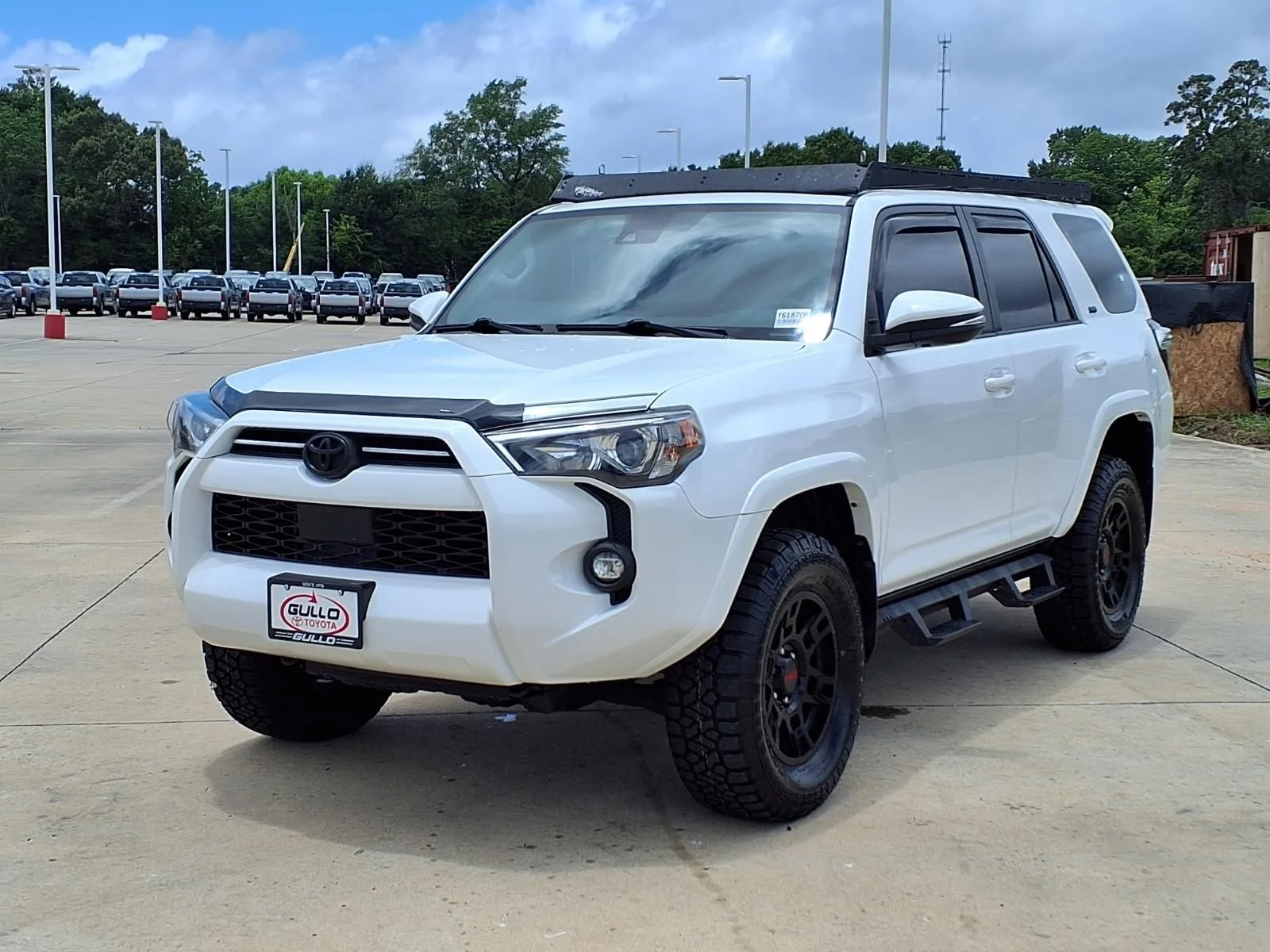 Used 2021 White Toyota SR5 Premium image 3