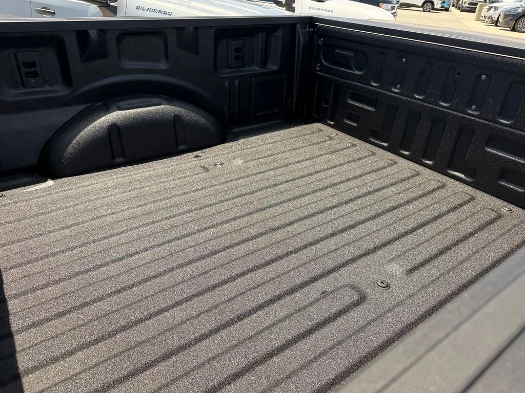 New 2026 Agate Black Metallic Ford XLT image 12