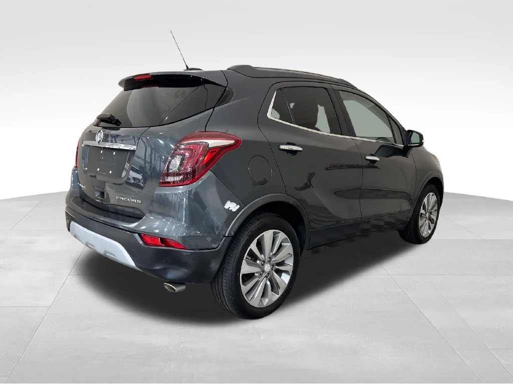 Used 2018 Gray Buick Preferred image 5