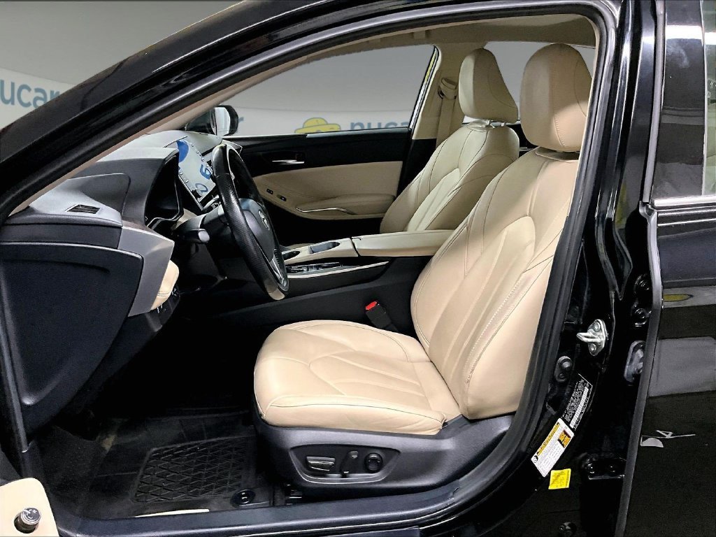 Certified Used 2021 Black Toyota XLE image 10
