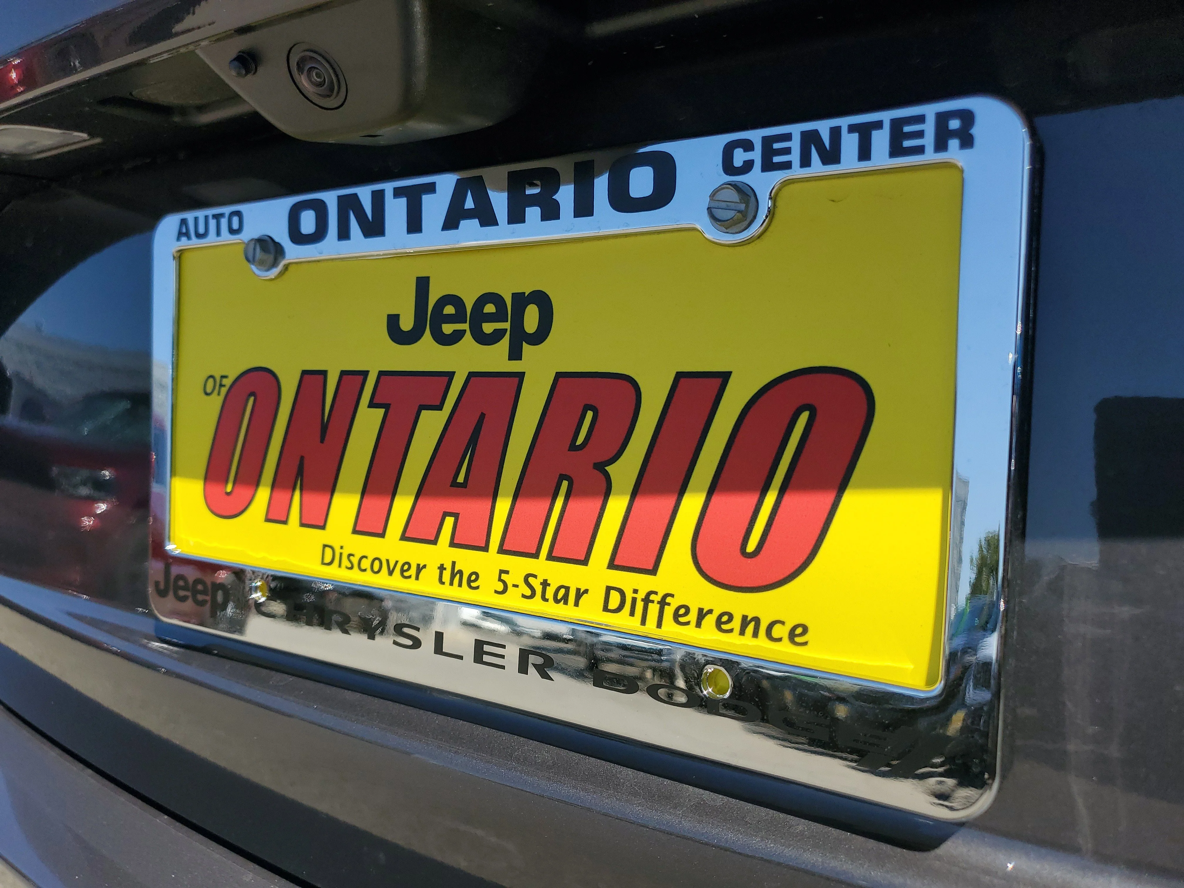 New 2026 Baltic Gray Metallic Clear-Coat Exterior Paint Jeep Limited Reserve image 29