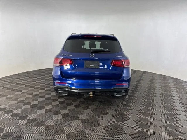 Used 2020 Blue Mercedes-Benz GLC 300 image 6