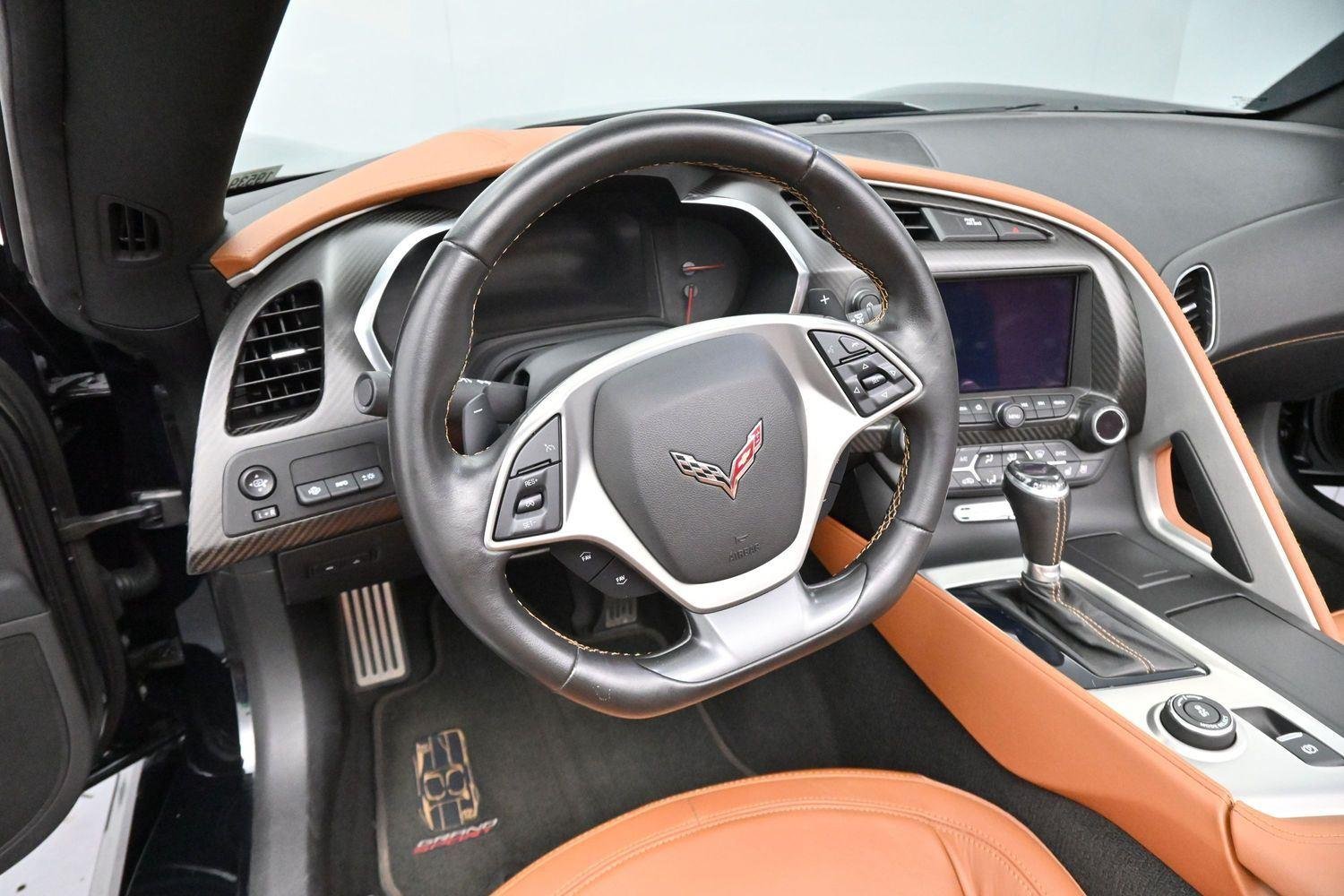 Used 2019 BLACK Chevrolet Grand Sport 2LT image 16