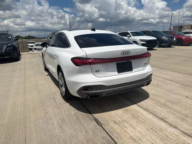 Used 2025 Arkona White Audi Premium image 5