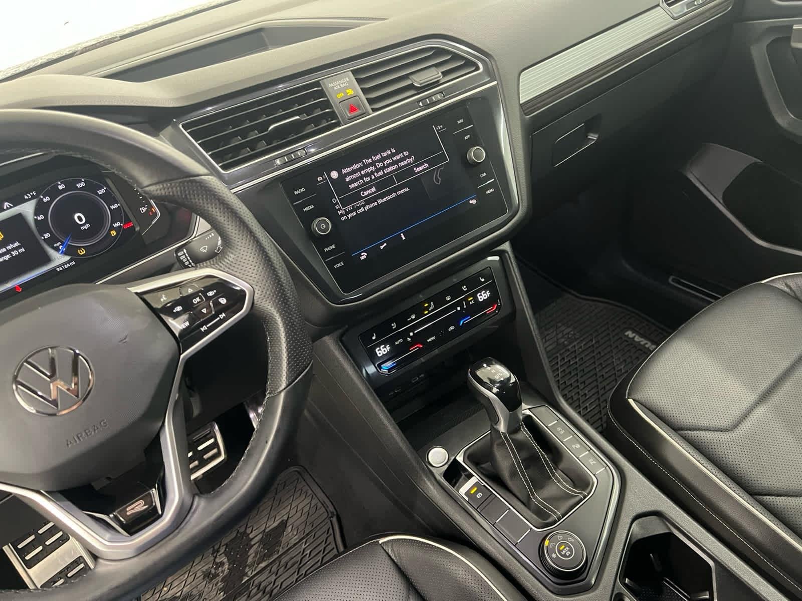 2022 Volkswagen Tiguan SEL R-LINE - Photo 24