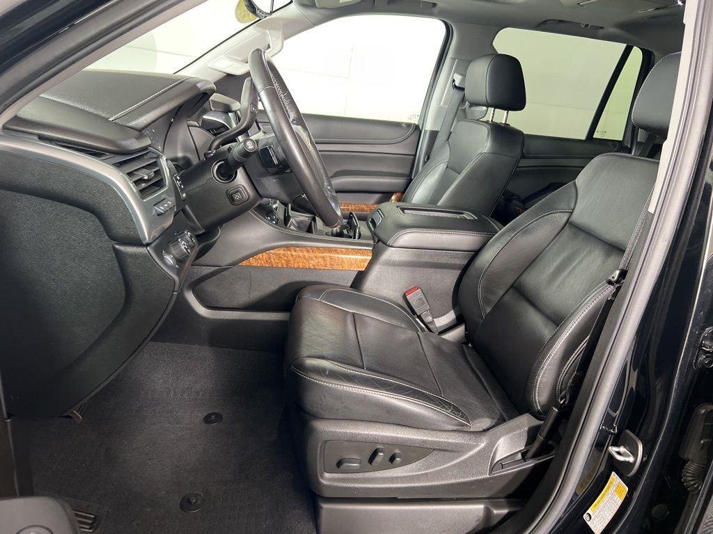 Used 2020 Black Chevrolet Premier image 6