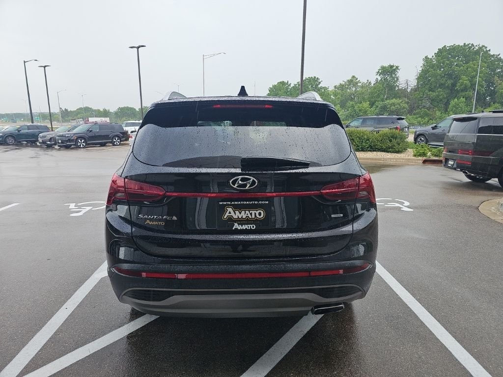 Certified Used 2023 Black Hyundai SEL image 4