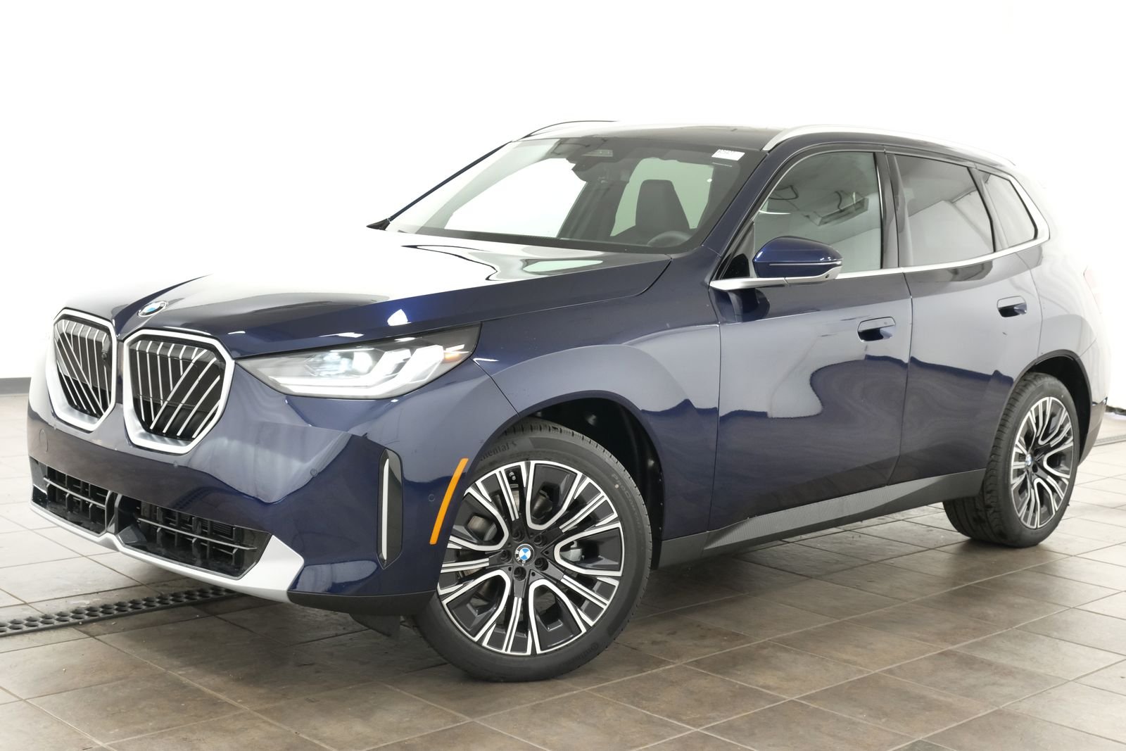 2026 BMW X3 30 XDRIVE's photo