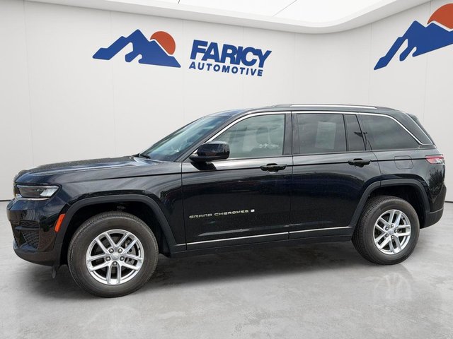 2023 Jeep Grand Cherokee Laredo