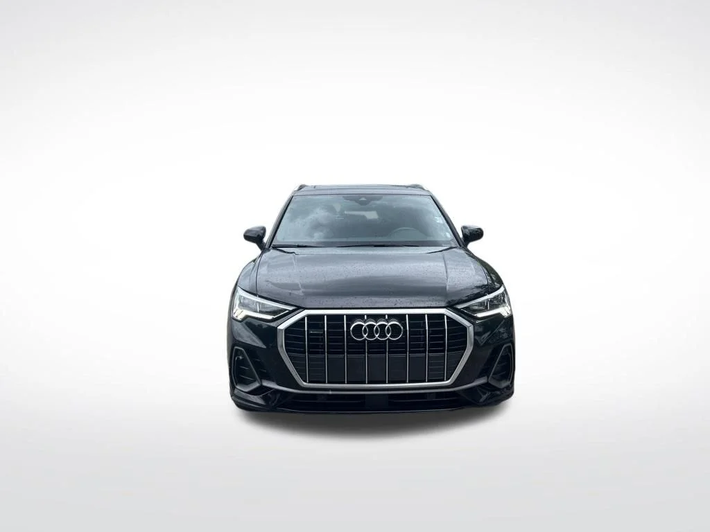 Certified Used 2025 Mythos Black Metallic Audi Premium image 3