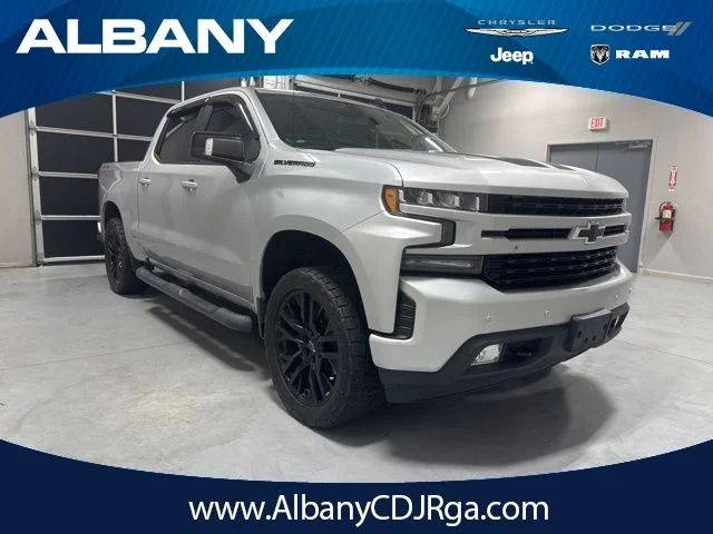 2020 Chevrolet Silverado 1500 RST 4X4 Crew Cab Short Box's photo