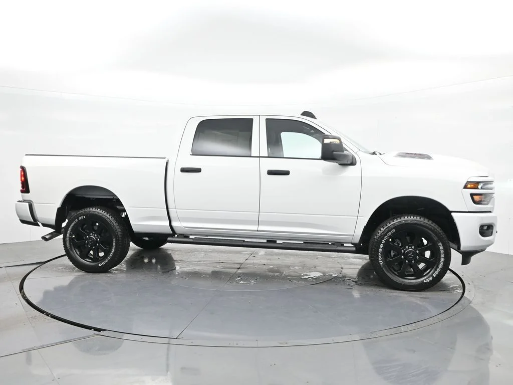 New 2026 Bright White Clear-Coat Exterior Paint RAM  image 6