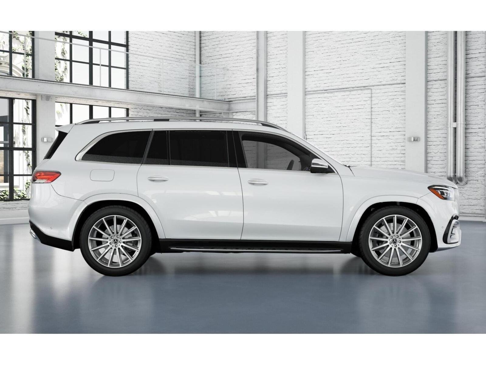 New 2026 MANUFAKTUR Moonlight White Metallic Mercedes-Benz GLS 450 image 3
