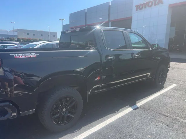 Used 2021 Black Chevrolet LT Trail Boss image 6
