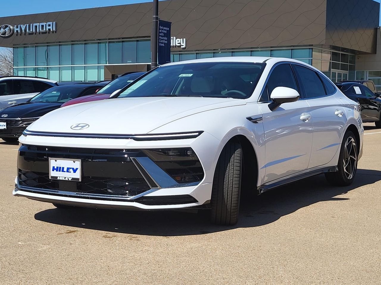 New 2026 Serenity White Hyundai SEL Sport image 2