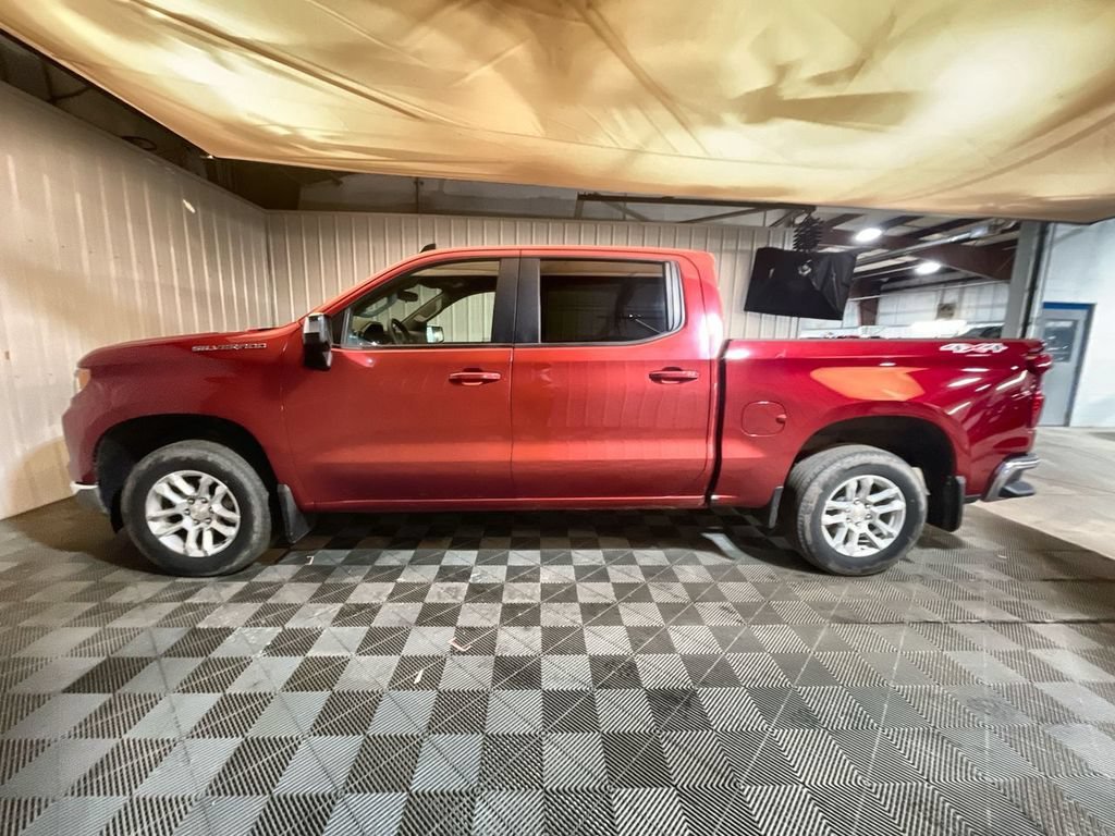 Used 2023 Radiant Red Tintcoat Chevrolet LT image 5
