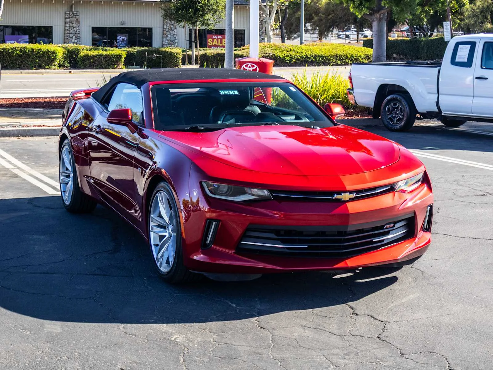 Used 2016 Red Chevrolet 2LT image 8