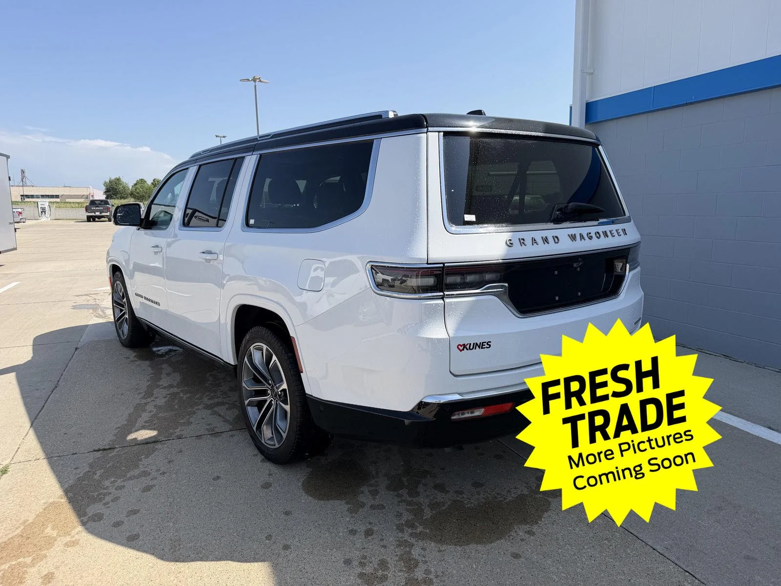 Used 2024 Bright White Clearcoat Jeep Series III image 5