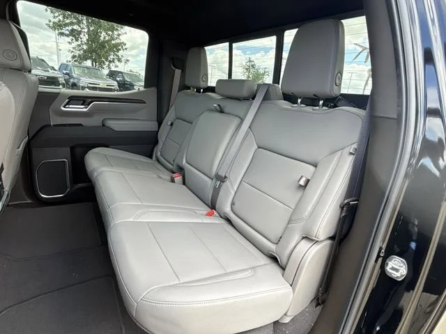 2026 GMC Sierra 1500 SLT - Photo 26