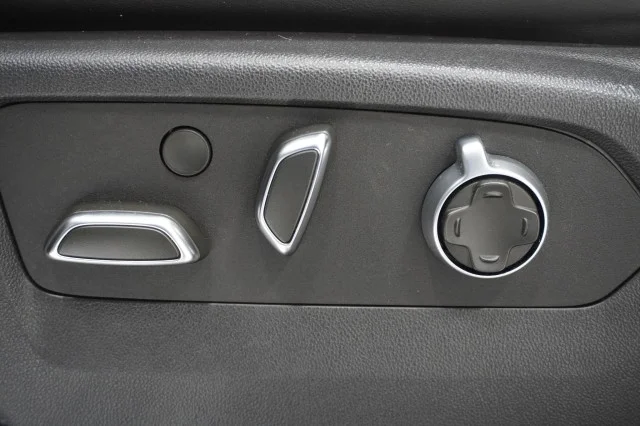 Used 2024 Onyx Black GMC AT4X image 21