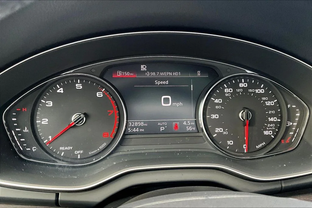 Used 2023 Silver Audi 45 S line Premium image 13