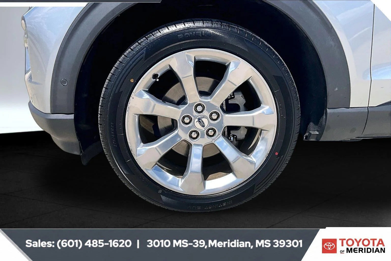 Used 2020 Iconic Silver Ford Platinum image 7