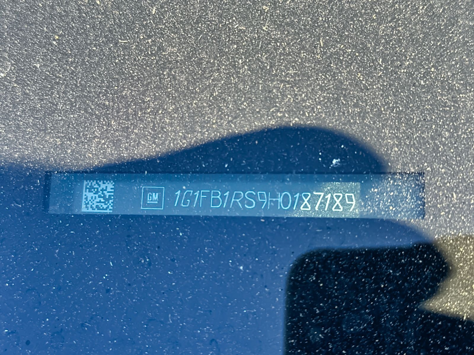 Used 2017 Silver Chevrolet 1LT image 2