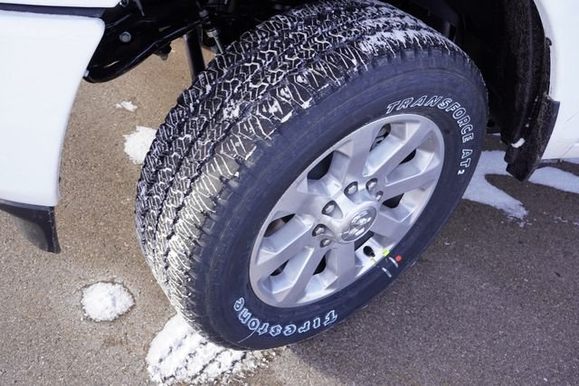 New 2026 Bright White Clear-Coat Exterior Paint RAM Laramie image 9