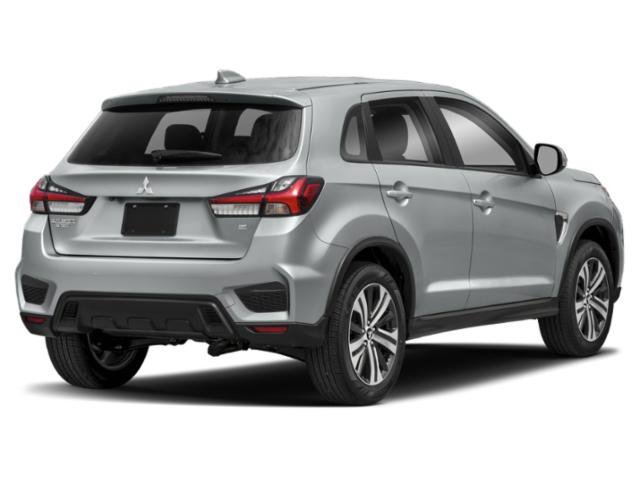 Used 2023  Mitsubishi  image 2
