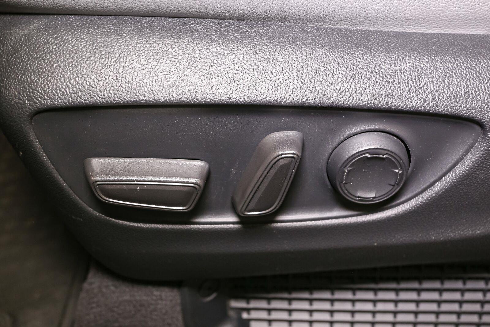 Used 2024 GY Toyota XLE image 43