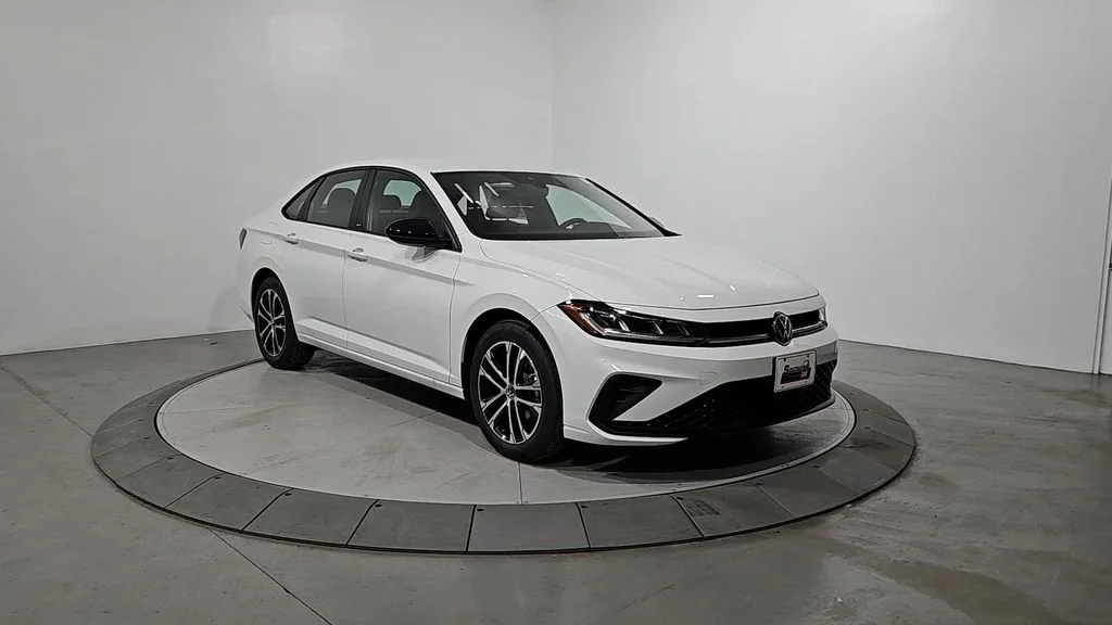 2026 Volkswagen Jetta Sport - Photo 7