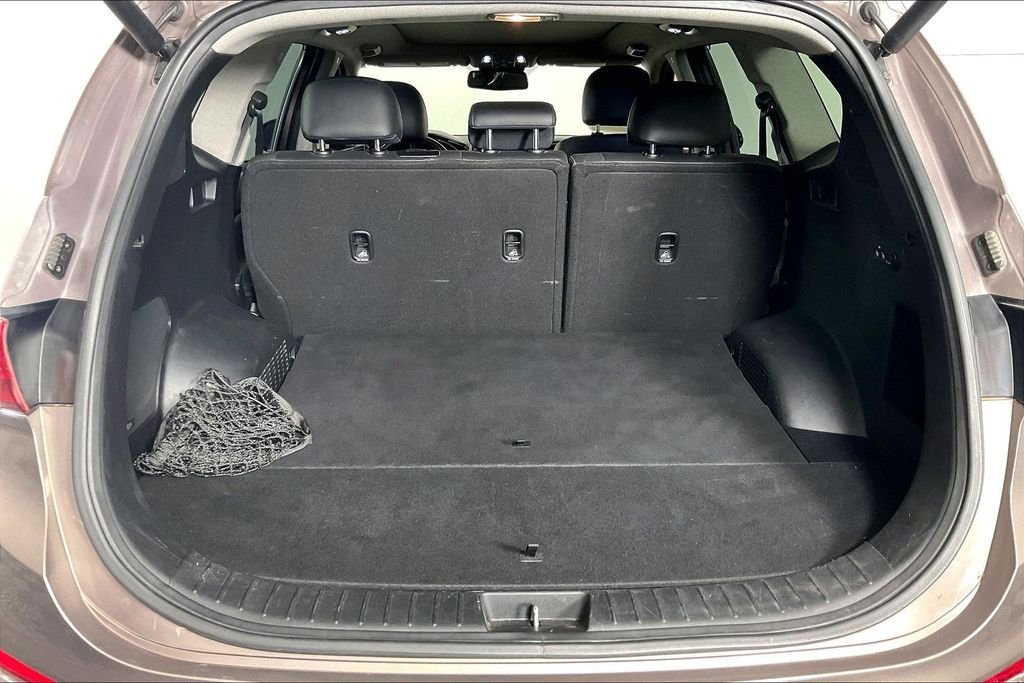 2020 Hyundai Santa Fe Limited - Photo 28