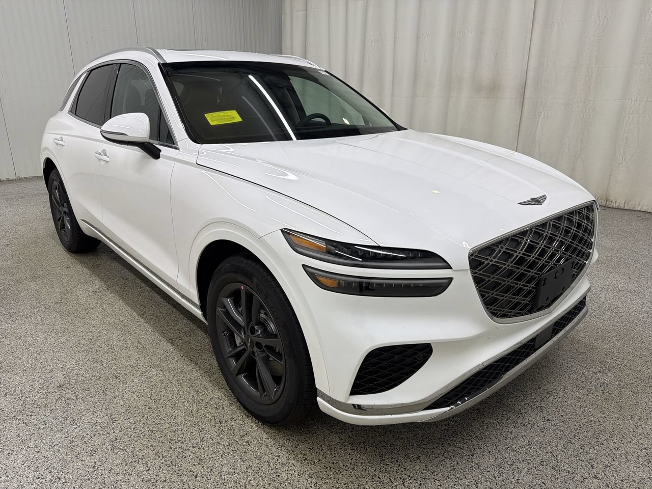 2027 GENESIS GV70