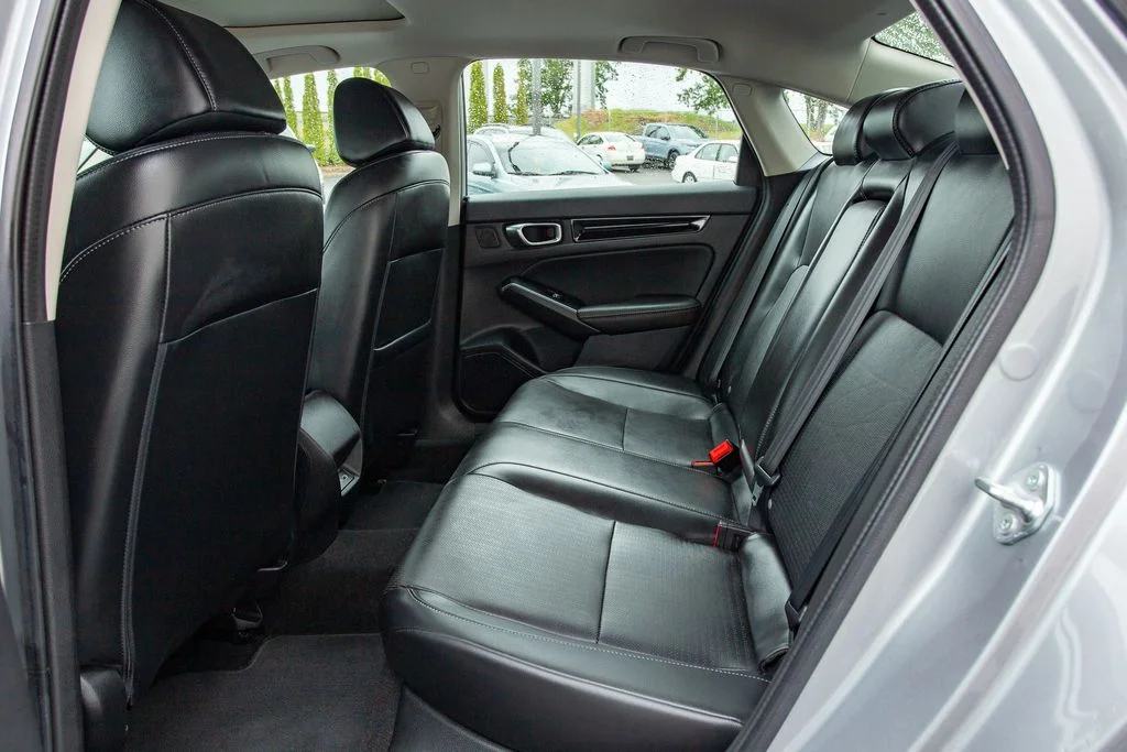 2023 Honda Civic Touring - Photo 18