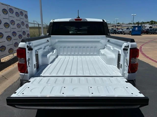 New 2026 Oxford White Ford XL image 6