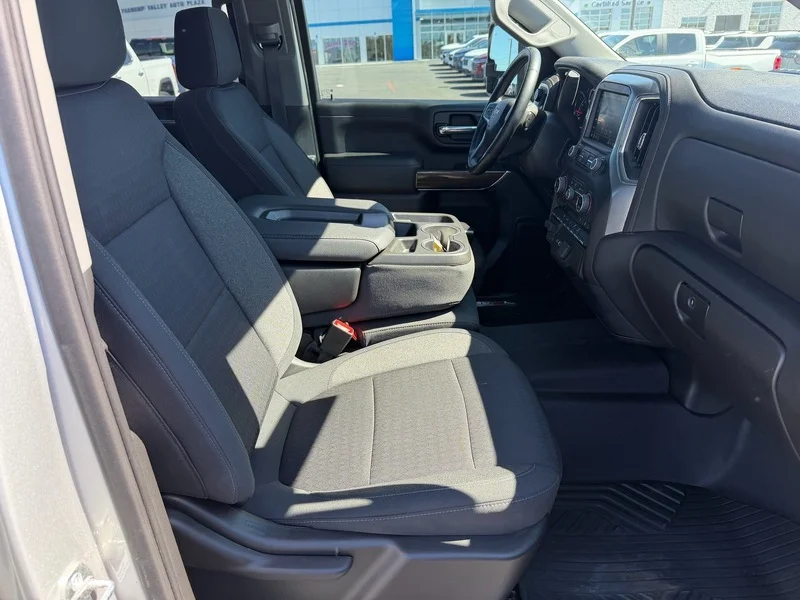 Used 2023 Silver Ice Metallic Chevrolet LT image 20