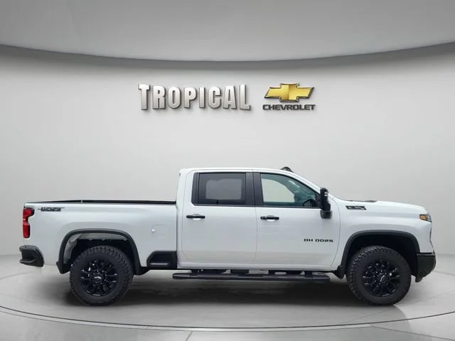 New 2026 Summit White Chevrolet LT image 6