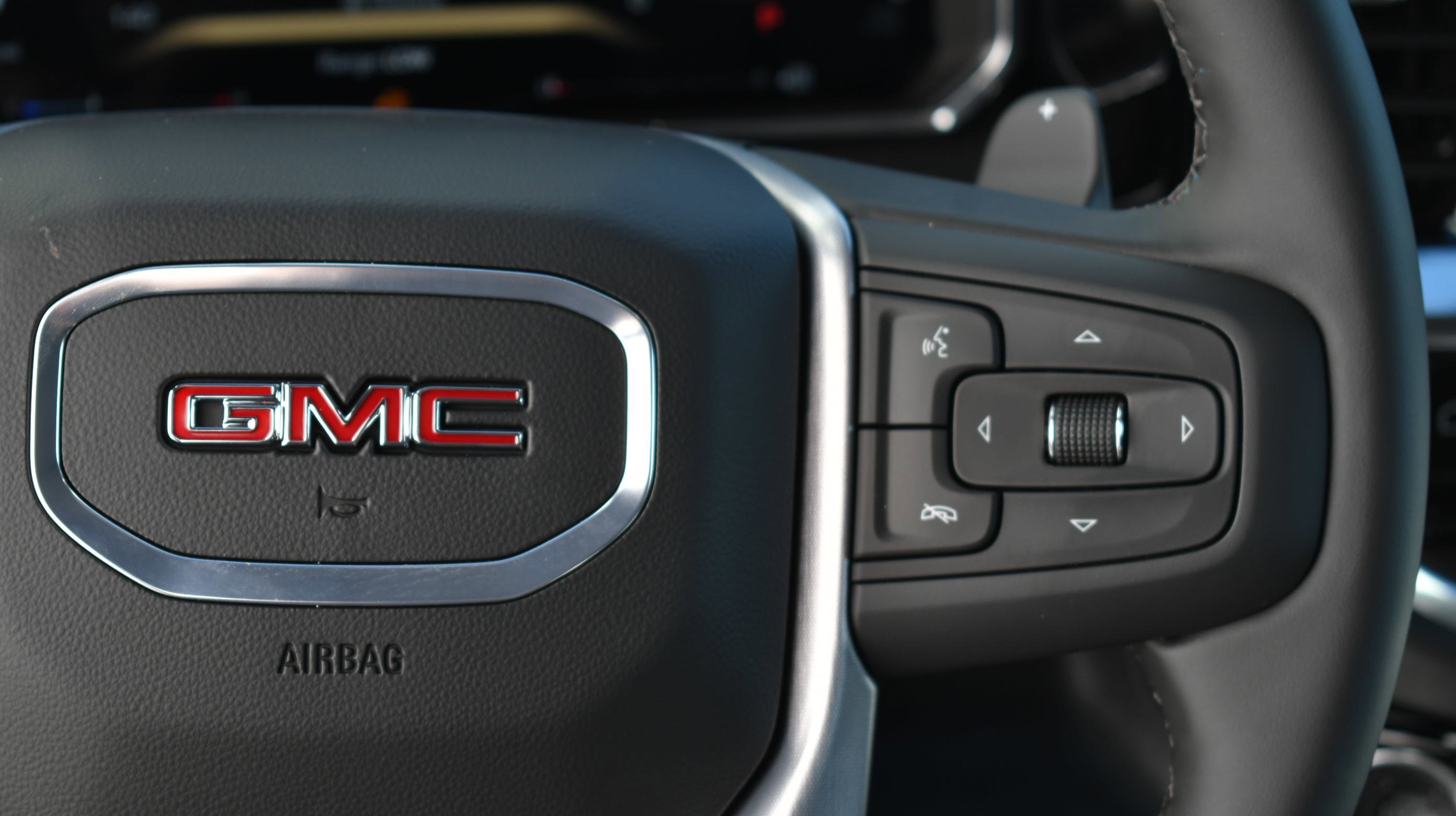2026 GMC Sierra 1500 SLT - Photo 23