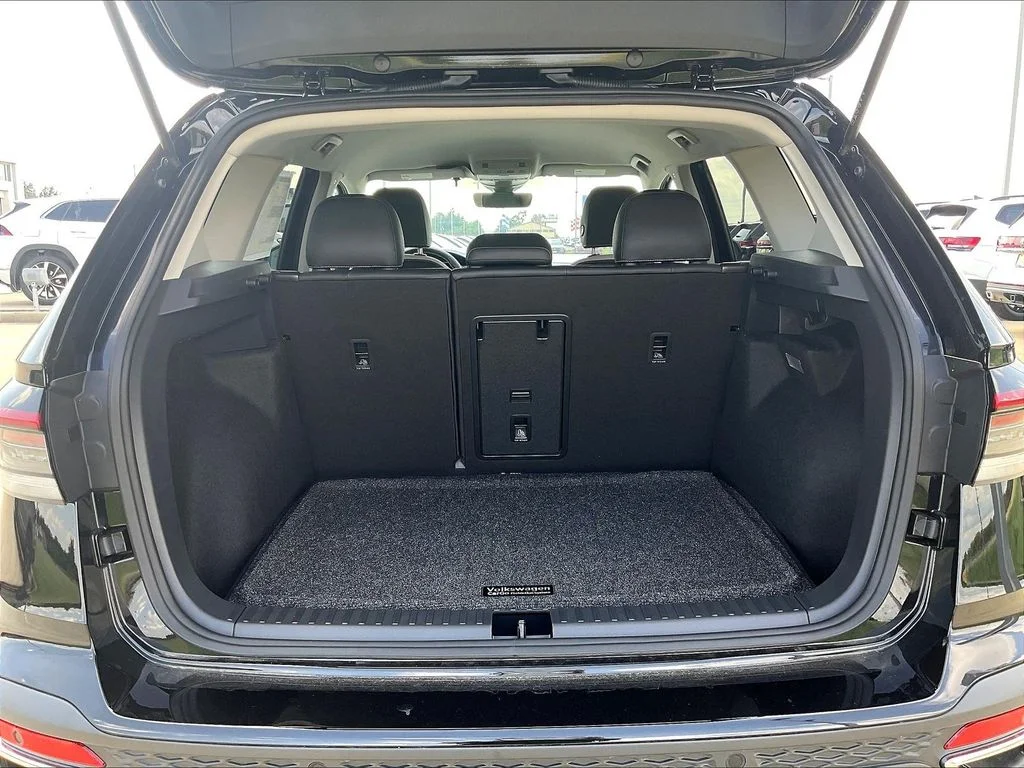 2026 Volkswagen Taos SE - Photo 16