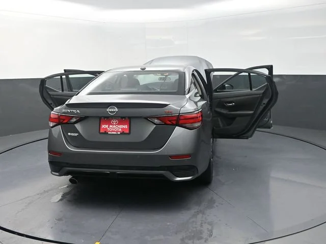 Used 2025 Gray Nissan SR image 44