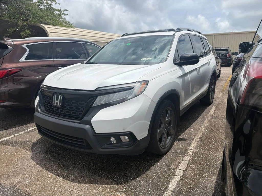 2020 Honda Passport 3.5 Touring Auto's photo