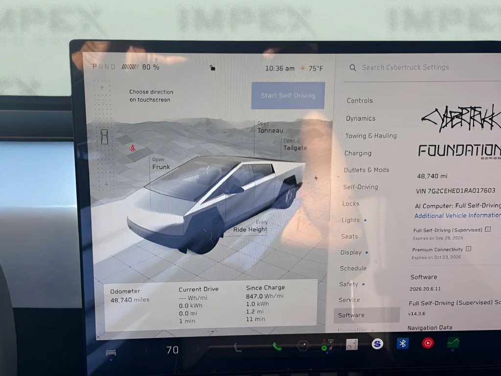 Used 2024 Silver Tesla Base image 23