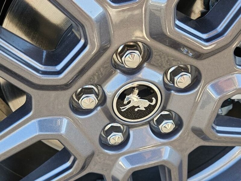 New 2025 Azure Gray Metallic Tri-Coat Ford Big Bend® image 18