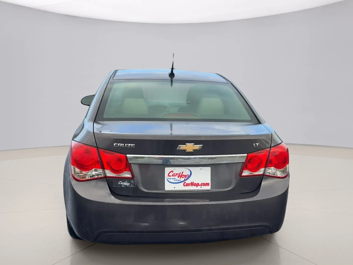 Used 2014 Gray Chevrolet 1LT image 4