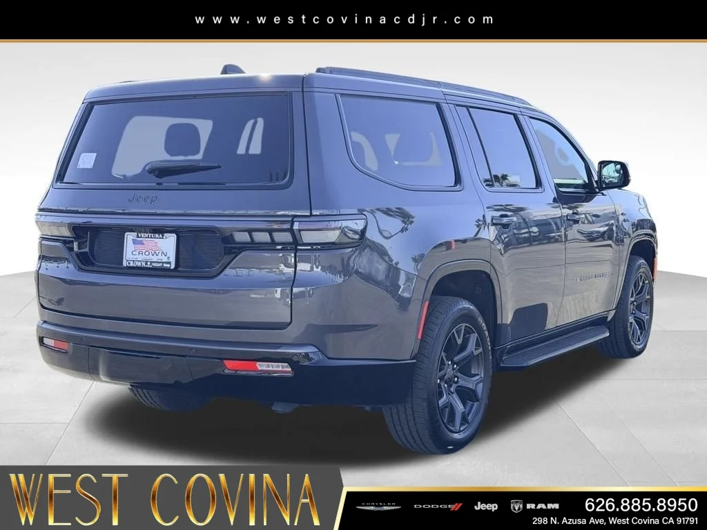 New 2026 Baltic-Gray Metallic Clear-Coat Exterior Paint Jeep Limited Altitude image 5