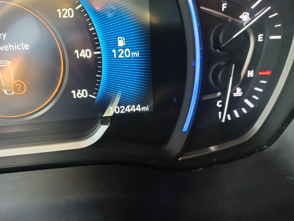 Used 2020 Silver Hyundai Limited image 19