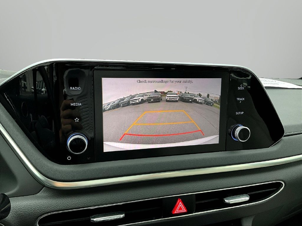 Certified Used 2022 Gray Hyundai SEL image 15